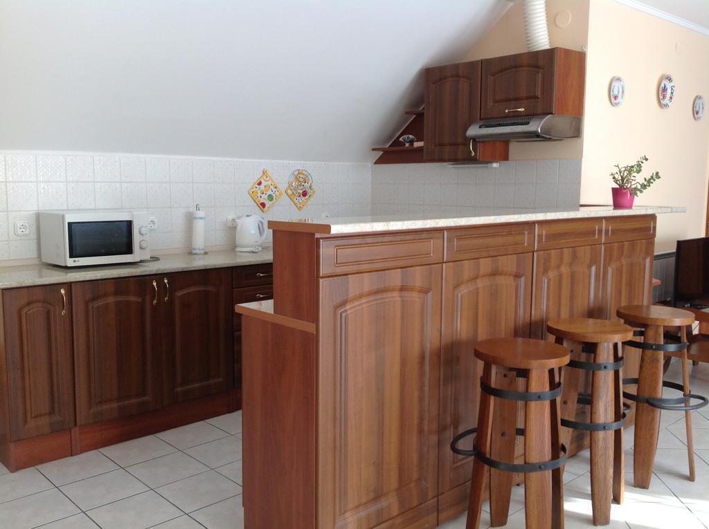 Attila Apartmanhaz 호텔 Hévíz 객실 사진
