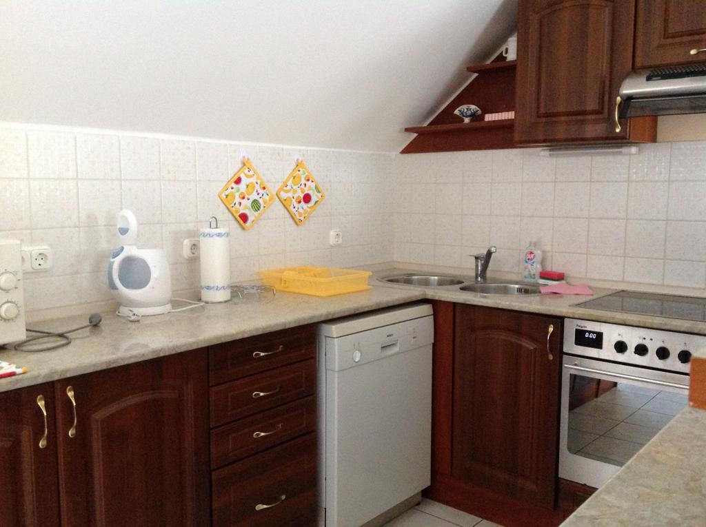 Attila Apartmanhaz 호텔 Hévíz 객실 사진
